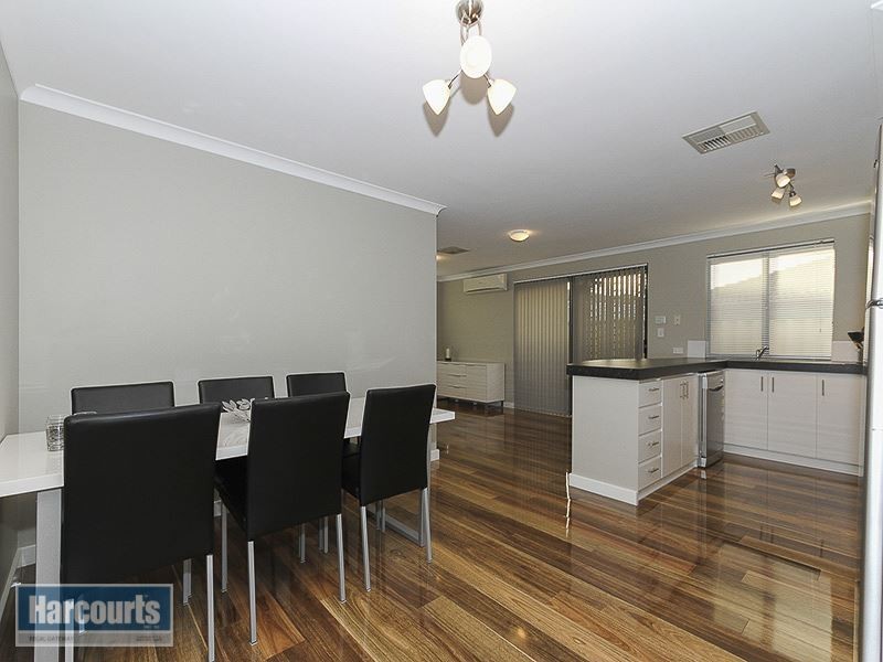 17 Warrior Pass, Bertram WA 6167