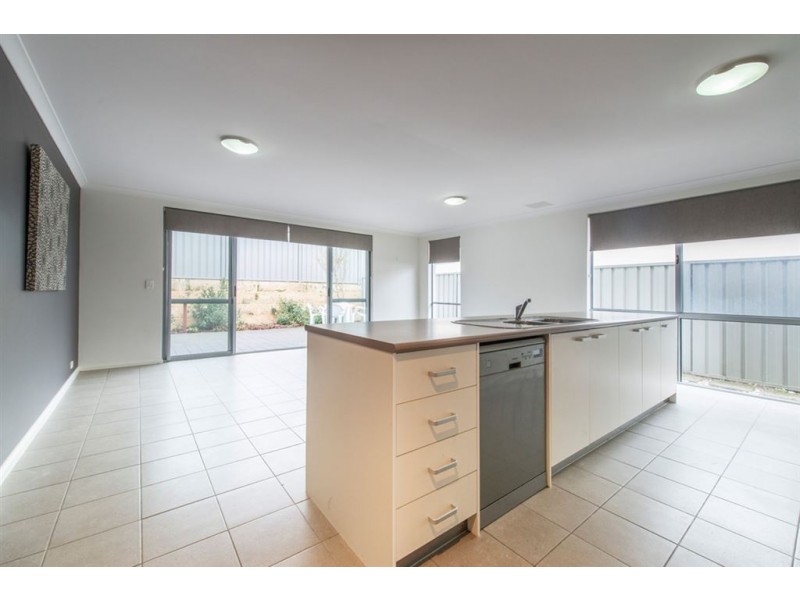 26 Leontes Way, Coolbellup WA 6163