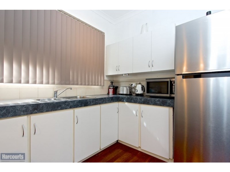 25 Coolbellup Avenue, Coolbellup WA 6163