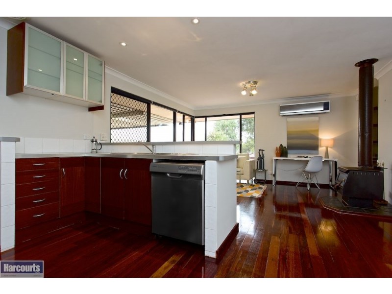 3 Conigrave Road, Yangebup WA 6164