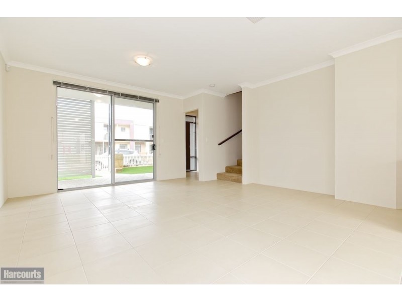 20 Affable Way, Atwell WA 6164