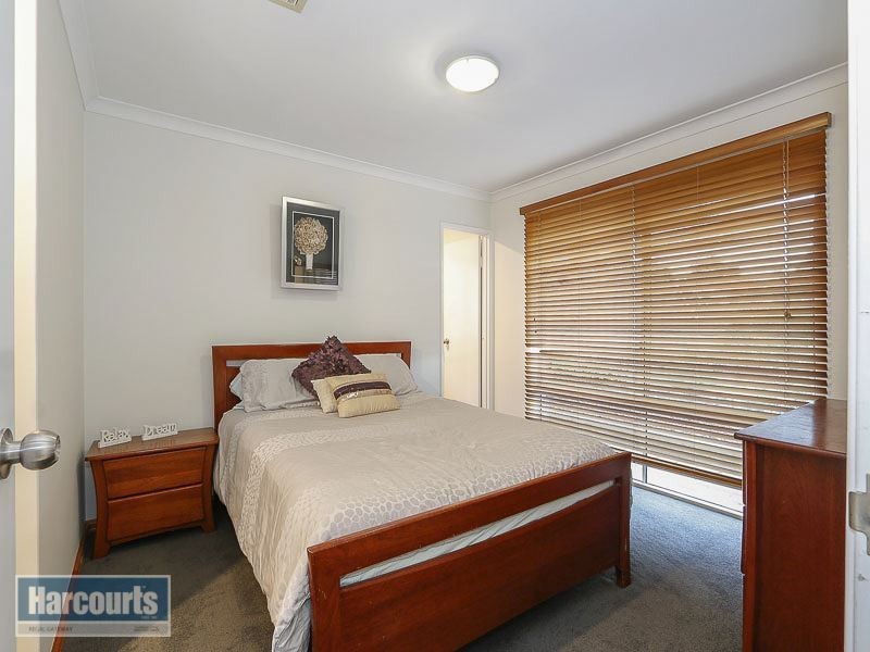 7 Serpentine Rise, Success WA 6164