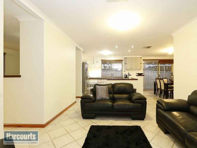 7 Serpentine Rise, Success WA 6164