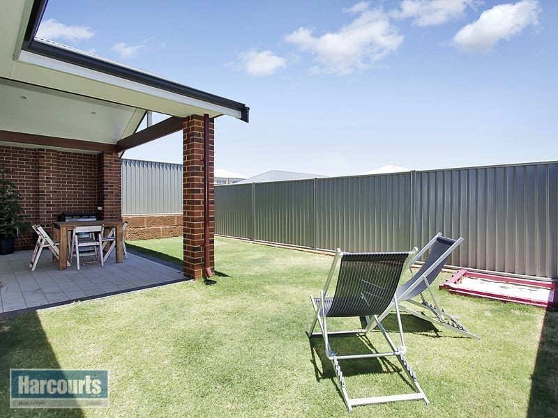 8 Apostles Corner, Wandi WA 6167