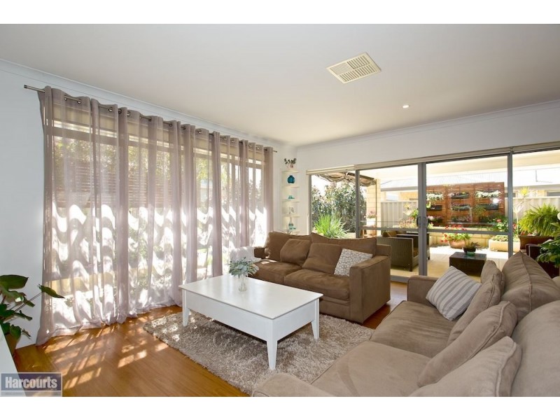 49 Concord Terrace, Atwell WA 6164