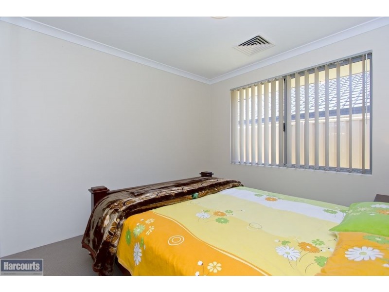 63 Bellingham Road, Hammond Park WA 6164