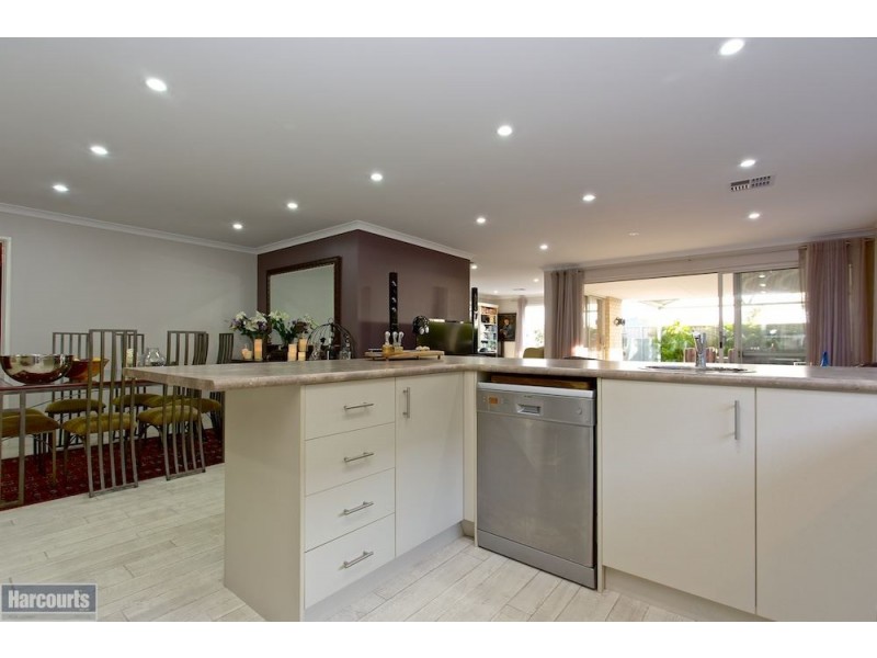 40 Drysdale Gardens, Wandi WA 6167