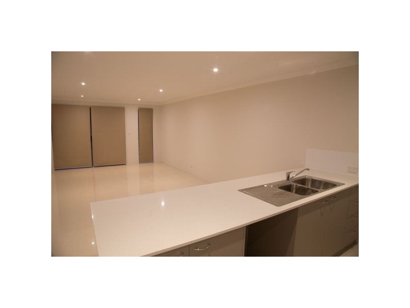 2 Walden Street, Wellard WA 6170