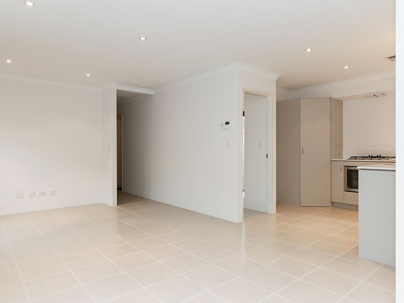 36 Goldfields Loop, Wandi WA 6167