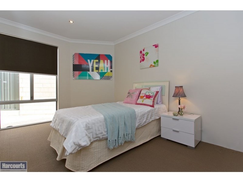 36B Berkshire Approach, Piara Waters WA 6112