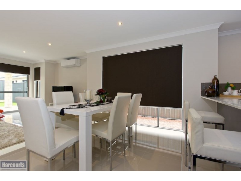 36B Berkshire Approach, Piara Waters WA 6112