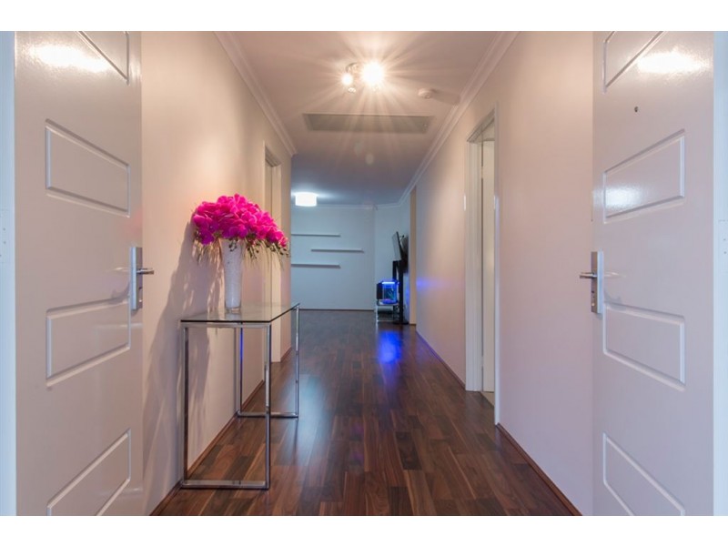 33 Litchfield Circle, Wandi WA 6167