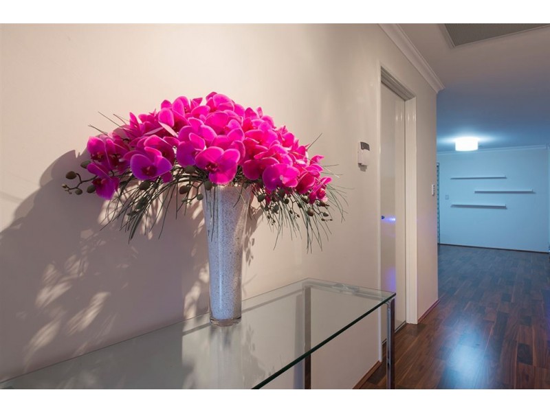 33 Litchfield Circle, Wandi WA 6167