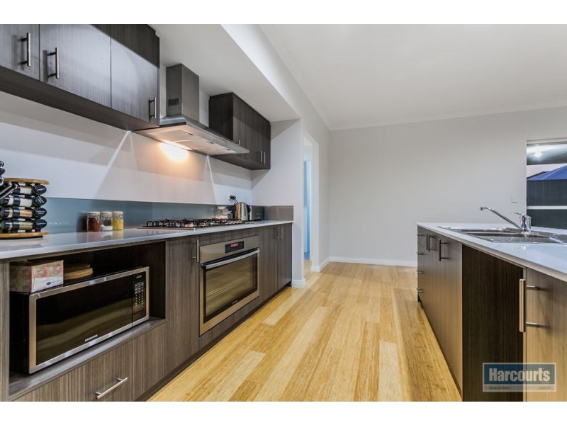 165 Honeywood Avenue, Wandi WA 6167