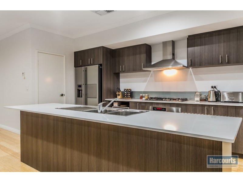 165 Honeywood Avenue, Wandi WA 6167