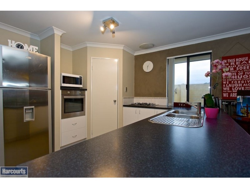 22 Serotina Lane, Aubin Grove WA 6164