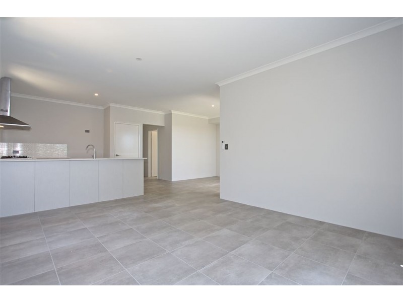 9 Thangoo Way, Golden Bay WA 6174