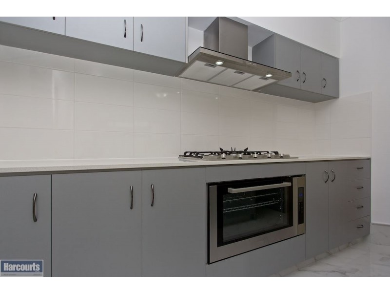 13 Affable way, Atwell WA 6164