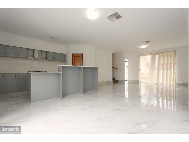 13 Affable way, Atwell WA 6164