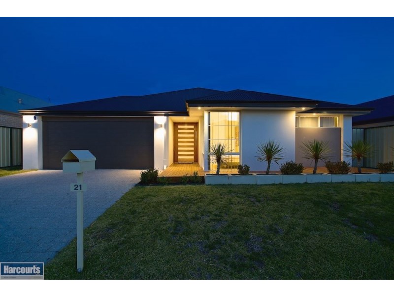21 Juncea Way, Hammond Park WA 6164