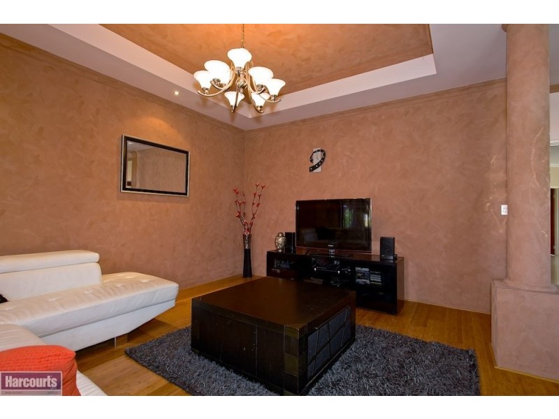 19 Chivalry Way, Atwell WA 6164