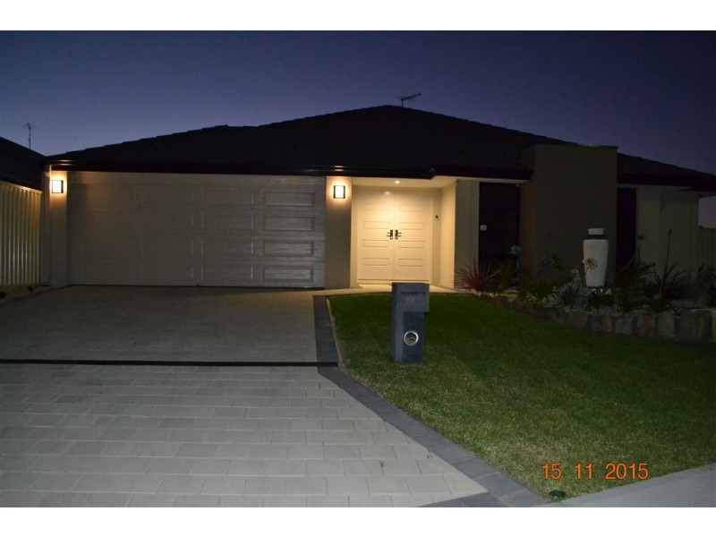 27B Figtree Avenue, Munster WA 6166