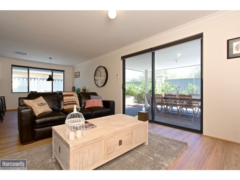 2/55 Bologna Gardens, Aubin Grove WA 6164