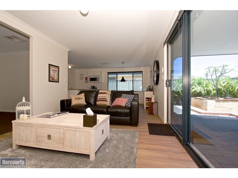 2/55 Bologna Gardens, Aubin Grove WA 6164