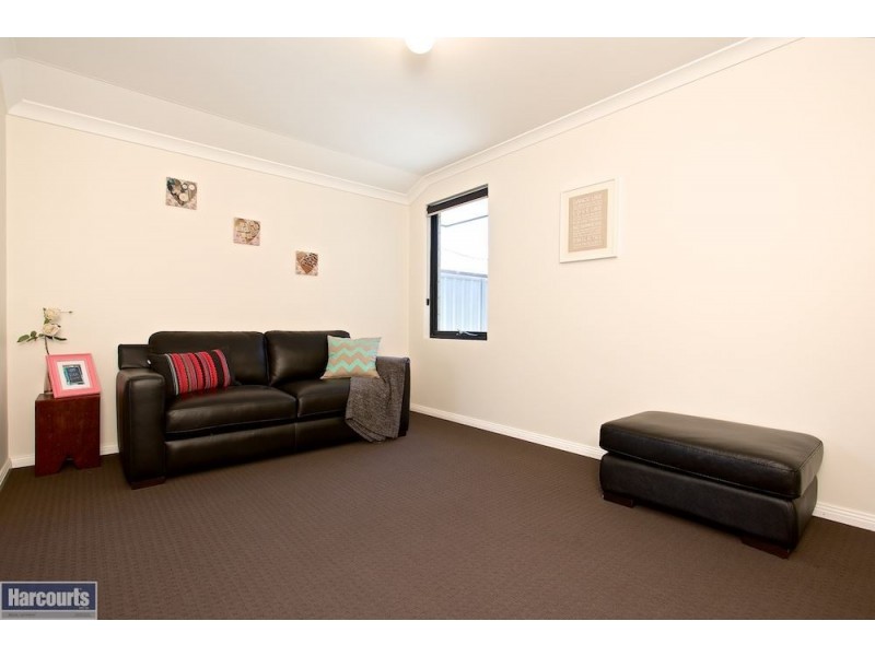 2/55 Bologna Gardens, Aubin Grove WA 6164