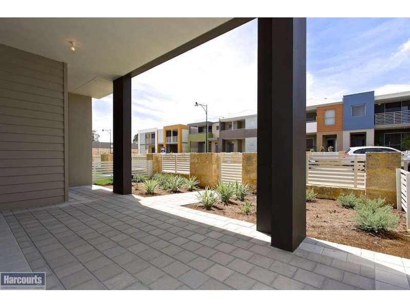 17 Affable Way, Atwell WA 6164