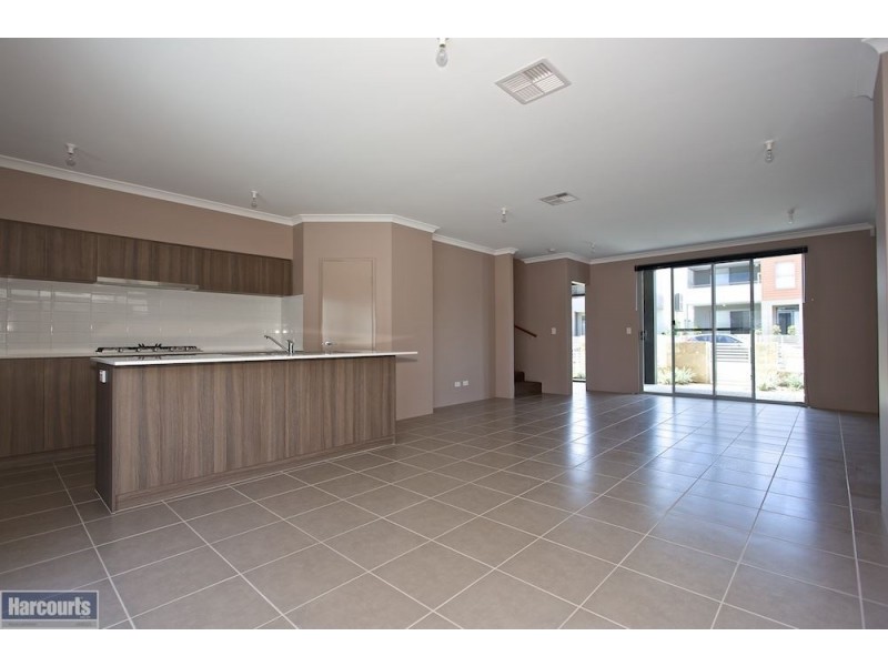 17 Affable Way, Atwell WA 6164