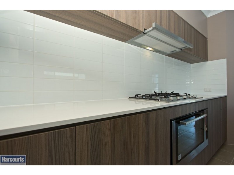 17 Affable Way, Atwell WA 6164