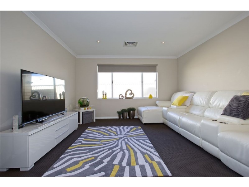 29 Descanso Loop, Aubin Grove WA 6164