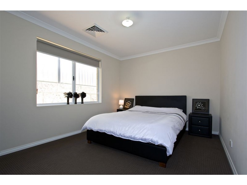 29 Descanso Loop, Aubin Grove WA 6164