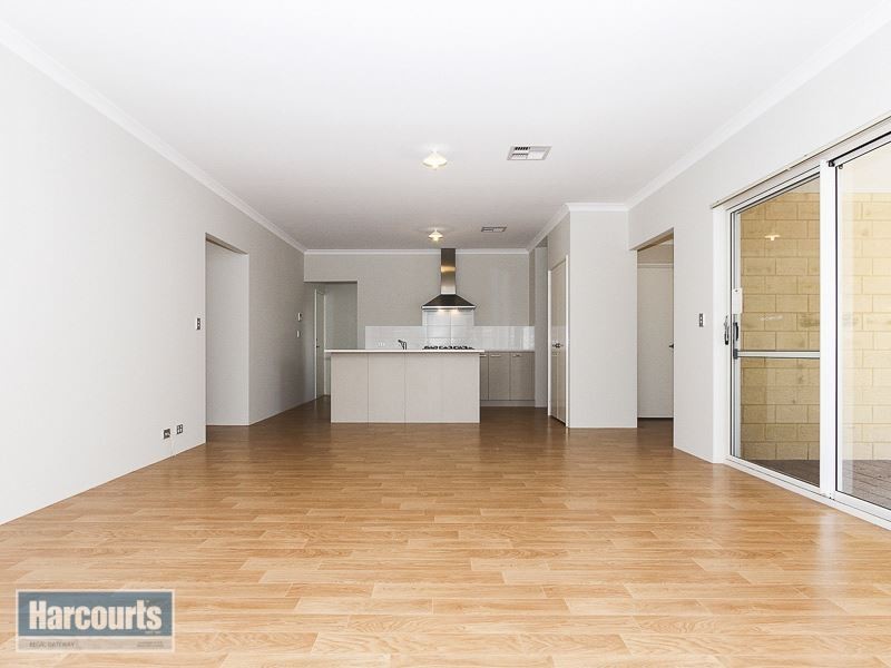 10 Canunda Approach, Wandi WA 6167