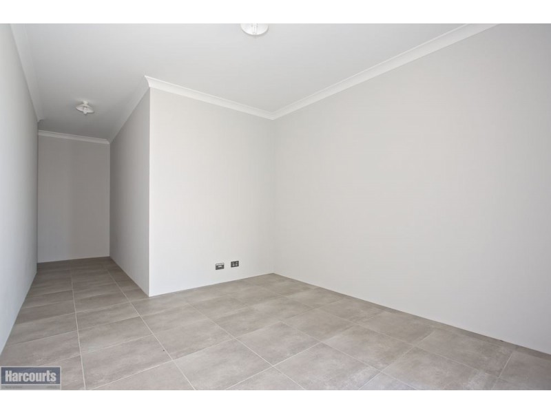 9 Thangoo Way, Golden Bay WA 6174