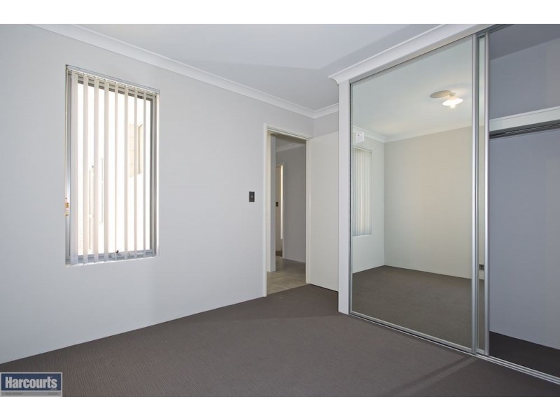 9 Thangoo Way, Golden Bay WA 6174