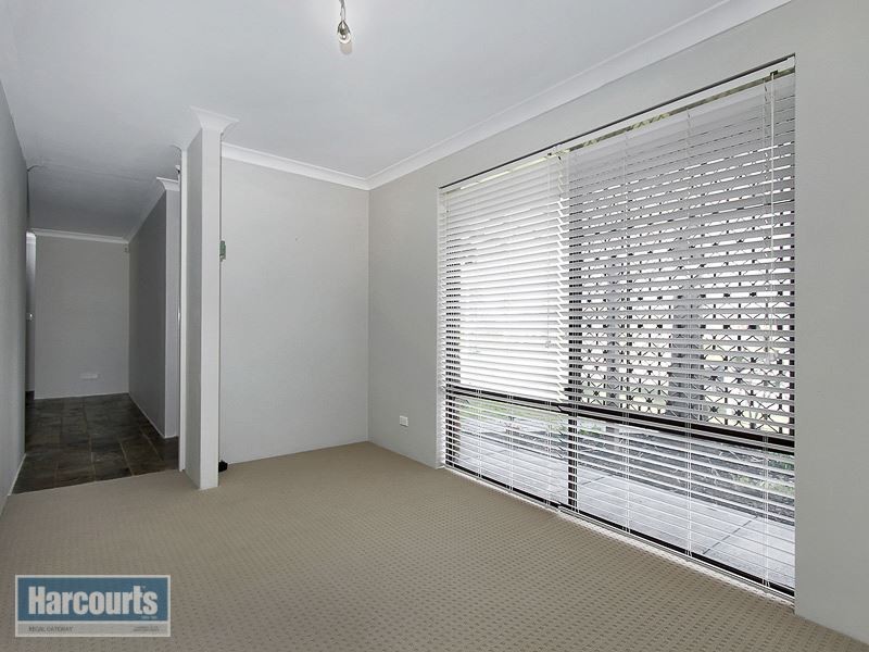 98 Ringarooma Way, Willetton WA 6155