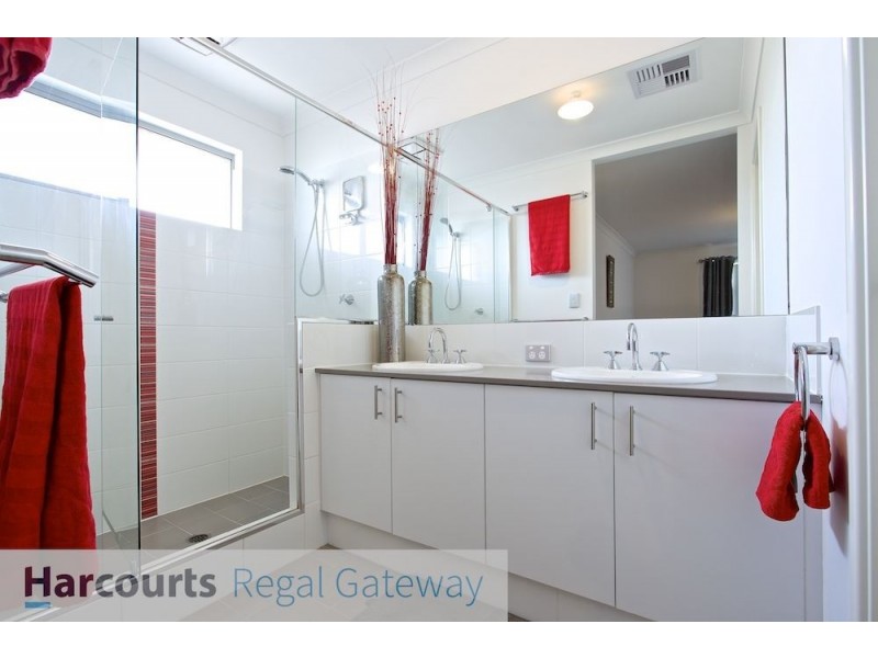 16 Catseye Crescent, Wellard WA 6170