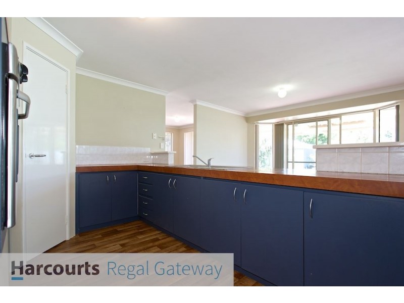 8 Hedges Retreat, Atwell WA 6164