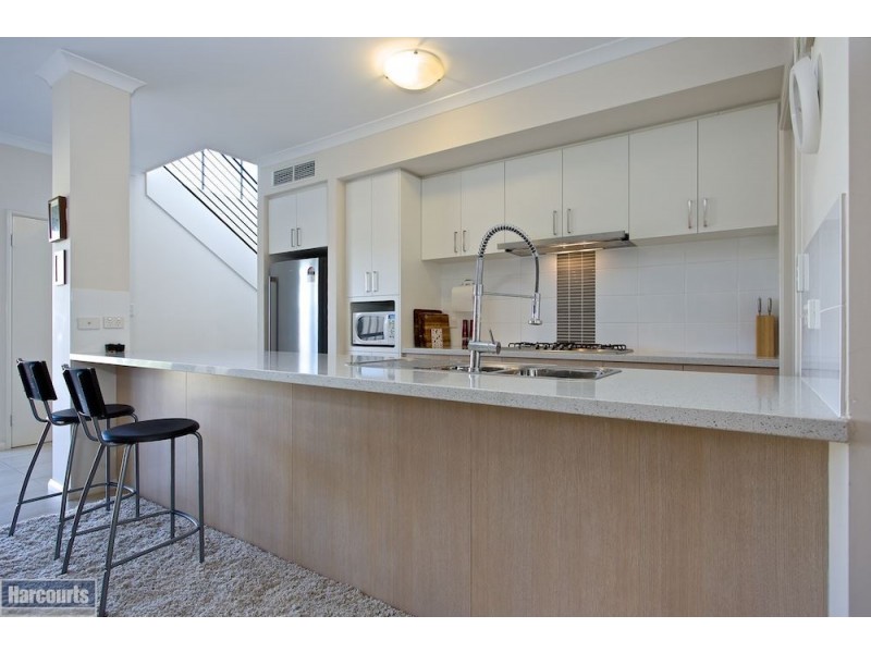 1/65 Baler Court, Hammond Park WA 6164