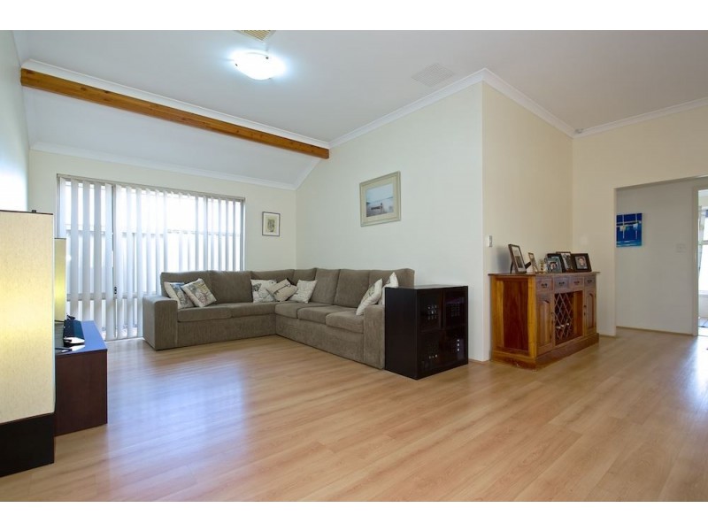 42 Wanstead Vista, Bertram WA 6167