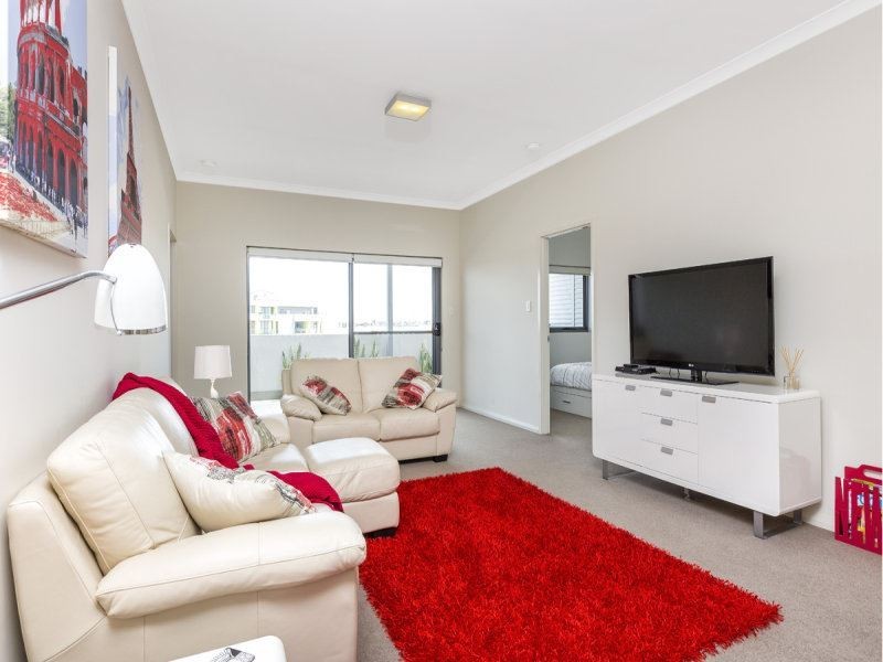 77/23 Junction Boulevard, Cockburn Central WA 6164