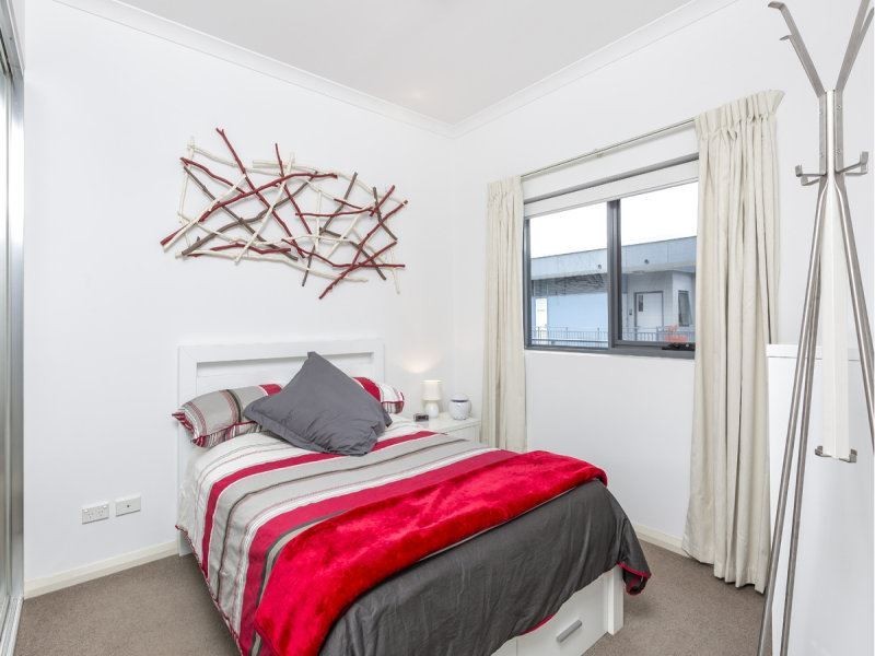 77/23 Junction Boulevard, Cockburn Central WA 6164