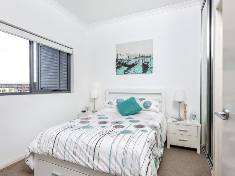 77/23 Junction Boulevard, Cockburn Central WA 6164
