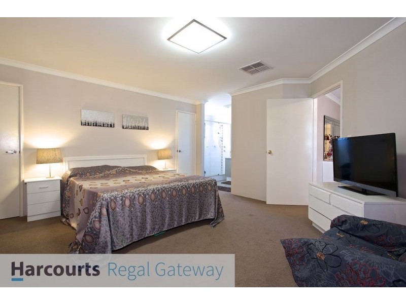 1 Dianella Road, Hammond Park WA 6164