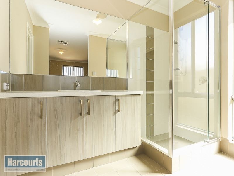 117 Honeywood Avenue, Wandi WA 6167