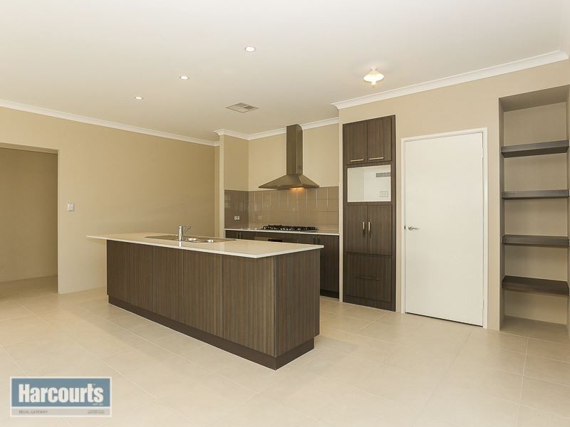 117 Honeywood Avenue, Wandi WA 6167