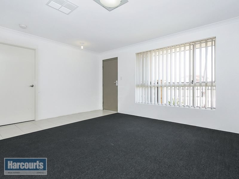 54 Gaebler Road, Aubin Grove WA 6164