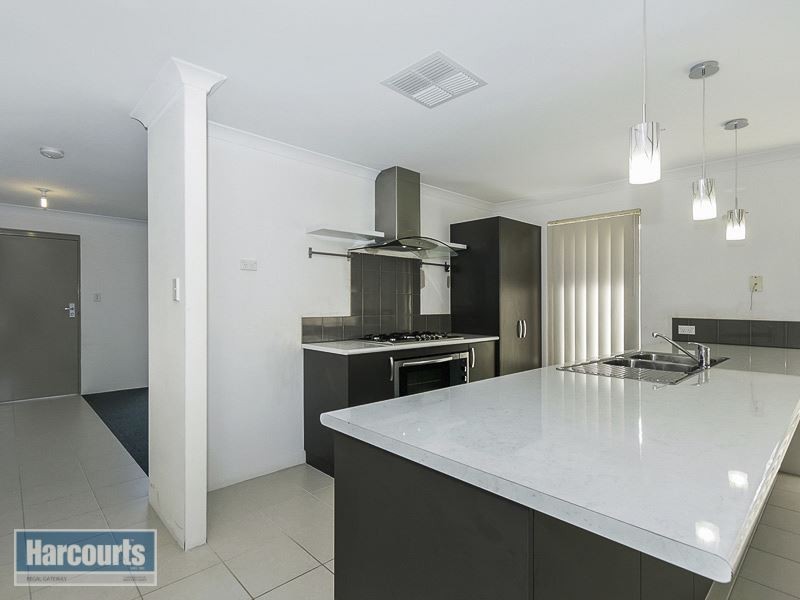 54 Gaebler Road, Aubin Grove WA 6164